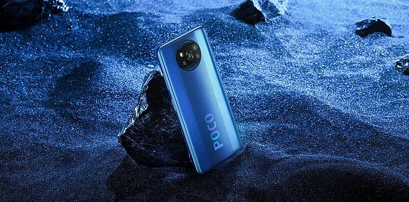 Смартфон Poco X3 NFC в синем цвете