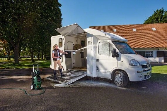 Мойка высокого давления Bosch AdvancedAquatak 150, 150 бар, EAC (0.600.8A7.700) Мойка высокого давления Bosch AdvancedAquatak 150, 150 бар, EAC (0.600.8A7.700)