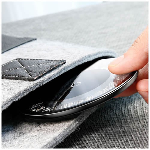 Беспроводное зарядное устройство Baseus Simple Wireless Charger CCALL-AJK01 Black (Черный) Беспроводное зарядное устройство Baseus Simple Wireless Charger CCALL-AJK01 Black (Черный)