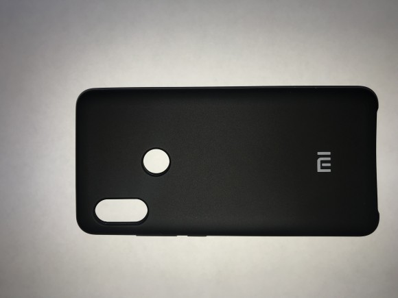 Чехол накладка с логотипом Mi для Xiaomi Mi A2 (Черная)