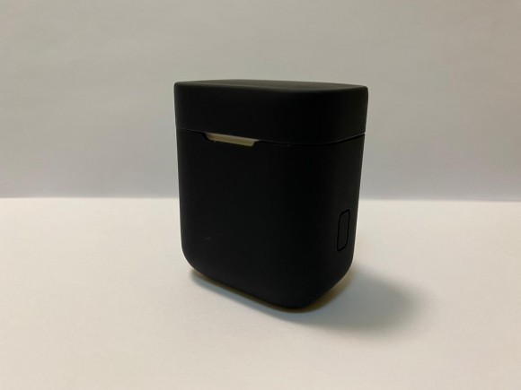 Силиконовый чехол для беспроводных наушников Xiaomi AirDots Pro (Black) Черный