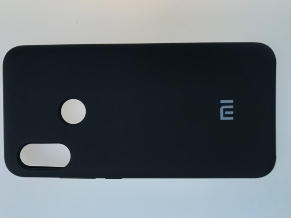 Силиконовая накладка с логотипом Mi для Xiaomi Mi A2 lite/6 pro (черная)