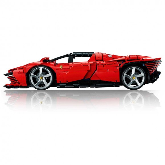 LEGO Technic "Ferrari Daytona SP3" 42143